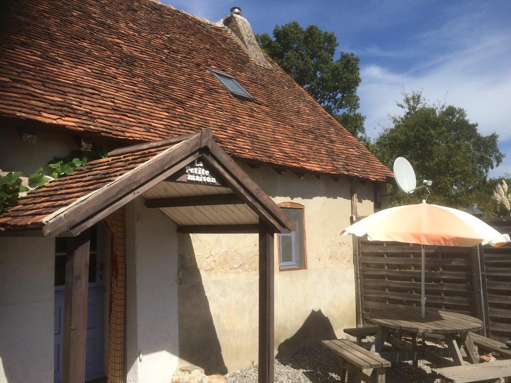 Saint-Hilaire Le Petit Moulin住宿加早餐旅馆 外观 照片